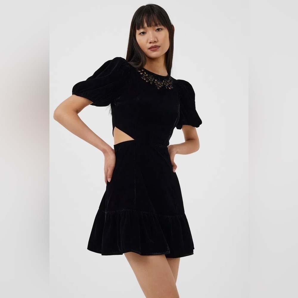 French Connection Cut Out Mini Dress 8 Coquette Black Velvet Flower Embroidered